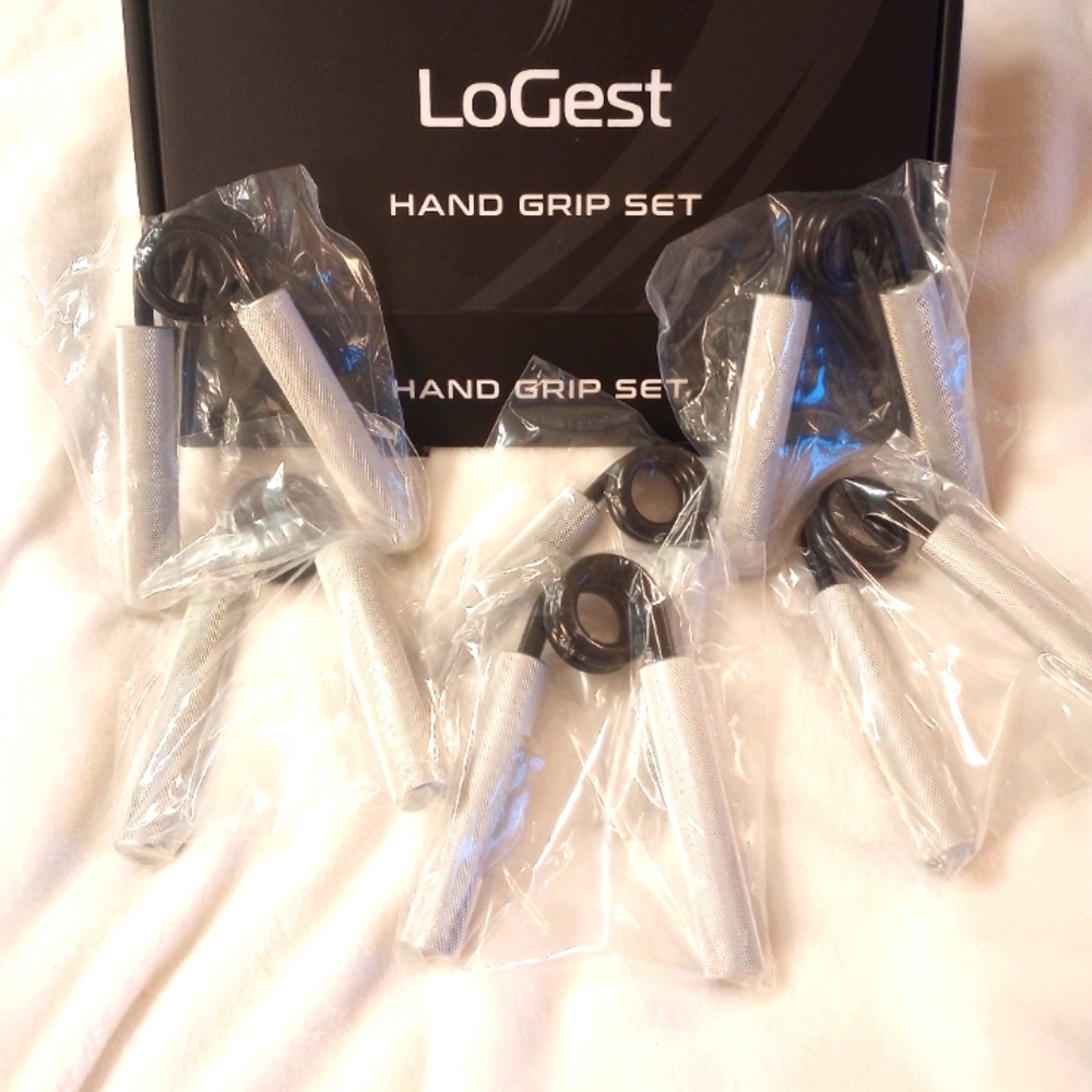 Longest hand grip set
